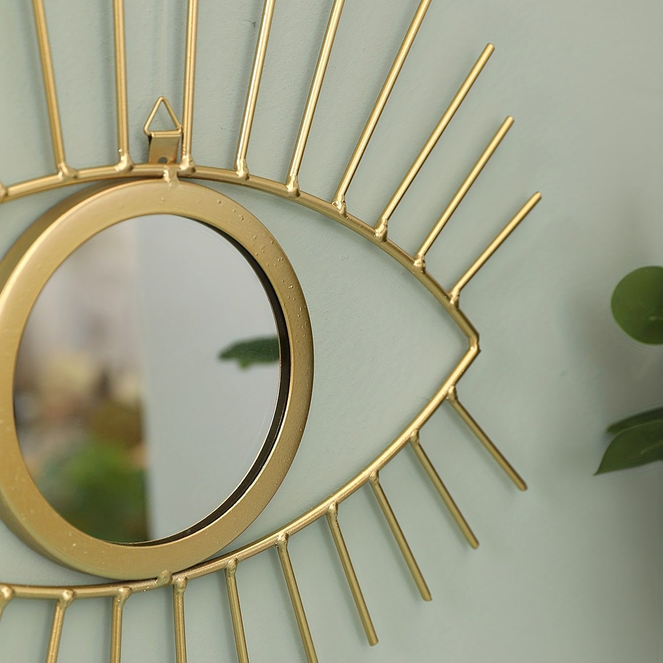 1pc Metal Outer Frame Wall Mirror, Modern Minimalist Eyes Patterned Self - Adhesive Wall Decor, For Living Room, Bedroom, Bathroom And Office Porch Decor, Home Decoration - Moon & Wall